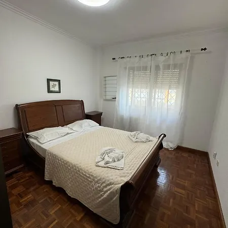 民宿 Costa Caparica Beautiful *