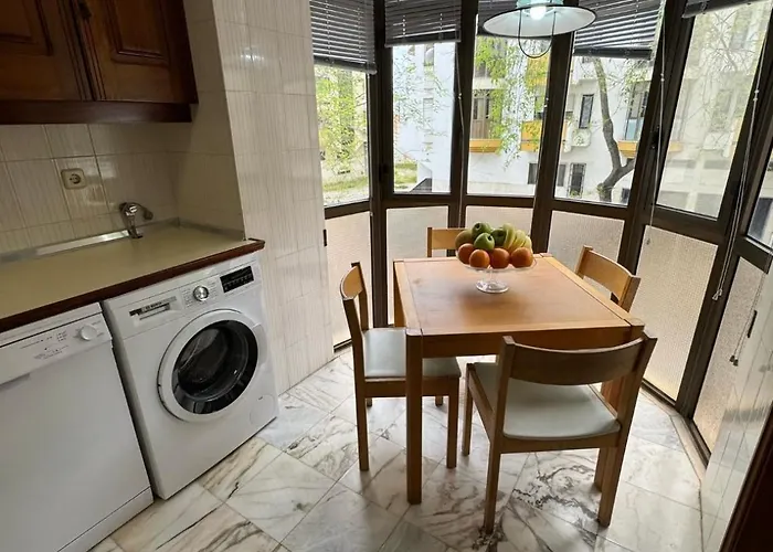 Costa Caparica Beautiful Δωμάτια σε οικογενειακή κατοικία